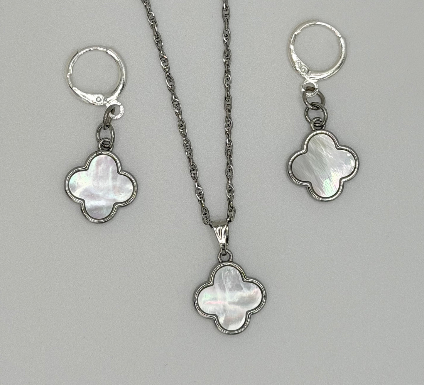 Mother of Pearl Clover Jewelry